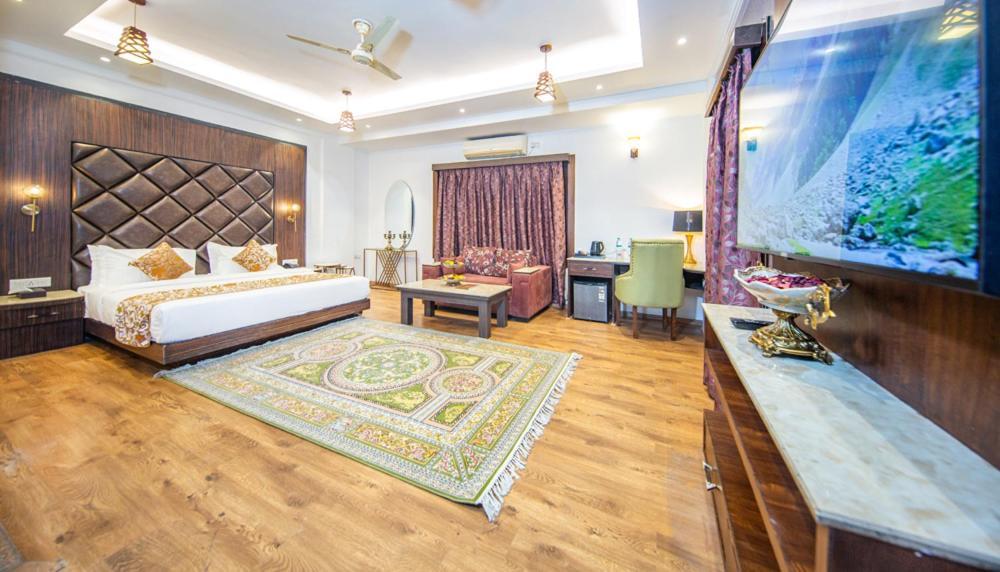 Hotel Solar Residency, Srinagar Zewnętrze zdjęcie